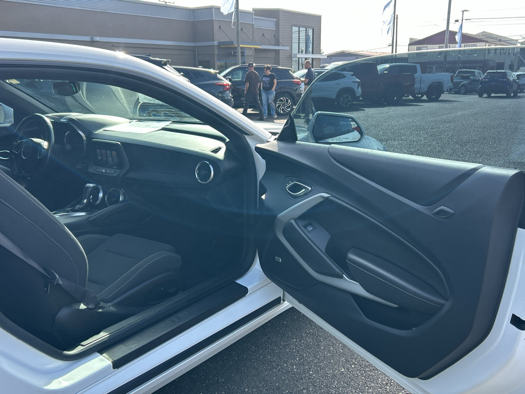 Used 2017 Chevrolet Camaro LT w/ RS Package RWD image 26