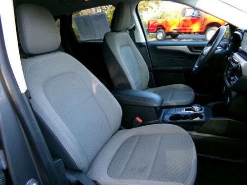 Used 2022 Ford Escape SE w/ Convenience Package image 13