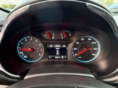 Used 2020 Chevrolet Malibu LT image 18