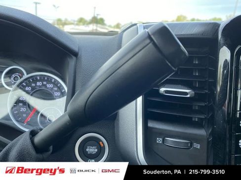 Used 2025 RAM 3500 Big Horn AWD/4WD image 18