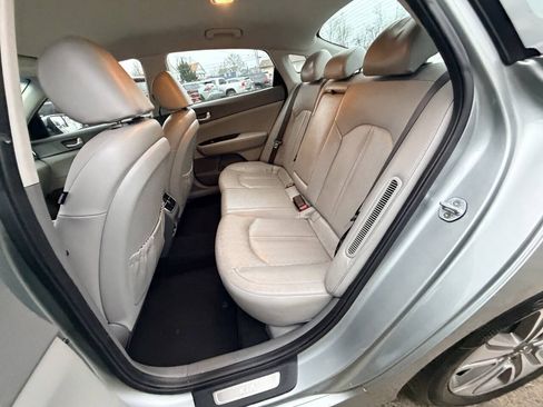 Used 2017 Kia Optima EX FWD image 46