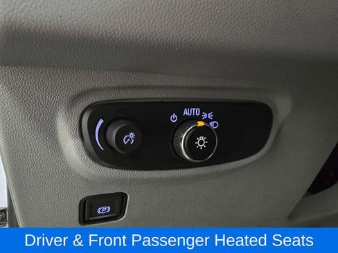 Used 2024 GMC Terrain SLE w/ Driver Convenience Package AWD/4WD image 17