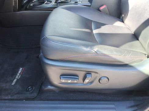 Used 2018 Toyota 4Runner TRD Off-Road Premium image 25