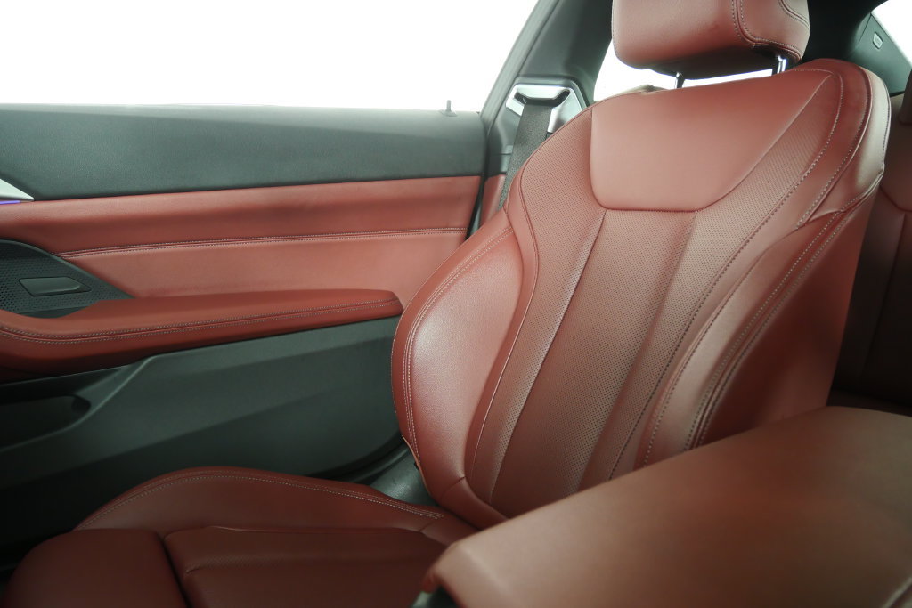 Used 2023 BMW 430i Coupe w/ M Sport Package RWD image 22