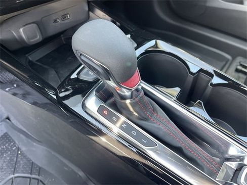 New 2026 Chevrolet Trax RS w/ Sunroof Package image 19