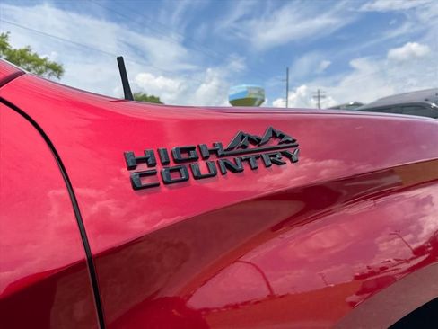 Used 2026 Chevrolet Silverado 1500 High Country AWD/4WD image 3