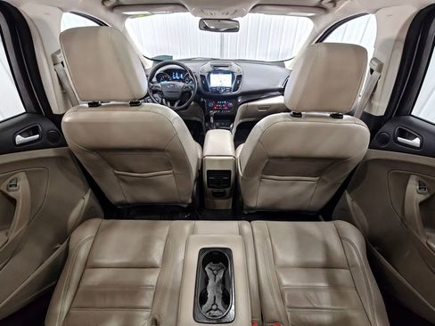 Used 2017 Ford Escape Titanium w/ Equipment Group 301A AWD/4WD image 33