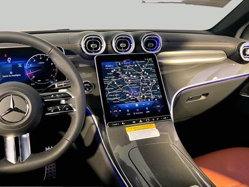 New 2026 Mercedes-Benz GLC 300 4MATIC image 8