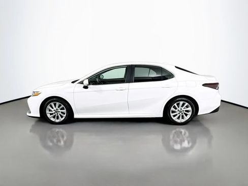 Used 2024 Toyota Camry LE w/ Convenience Package FWD image 5