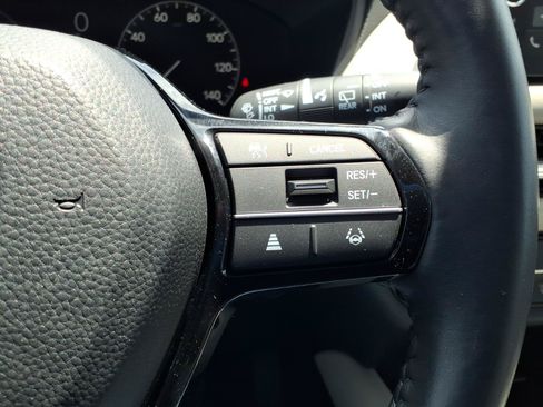 Used 2024 Honda HR-V EX-L image 19