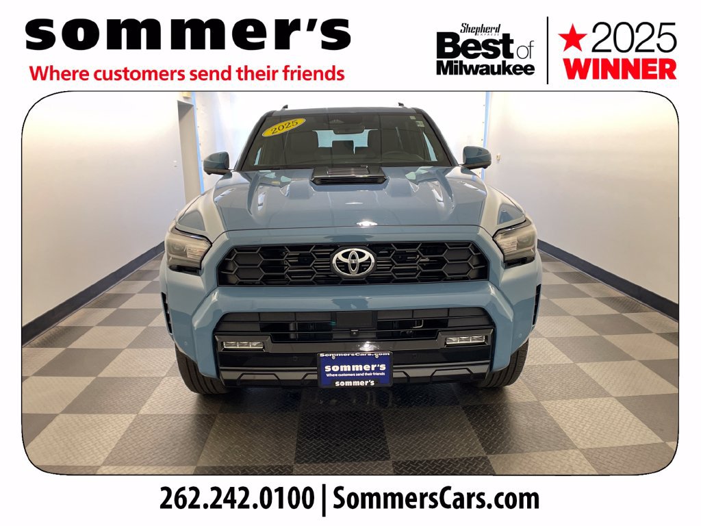 Used 2025 Toyota 4Runner TRD Sport Premium AWD/4WD image 8