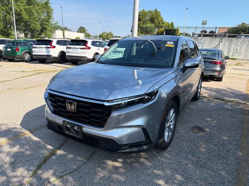 Used 2024 Honda CR-V EX image 9