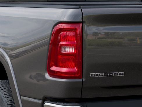 New 2026 RAM 1500 2WD Crew Cab image 9