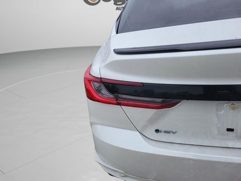 Used 2025 Toyota Camry XSE image 21