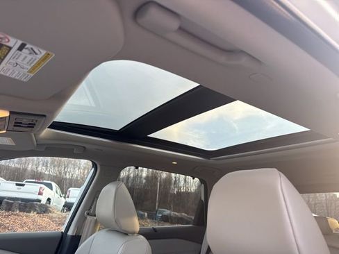 Certified 2023 Nissan Rogue SV w/ SV Premium B Package image 20