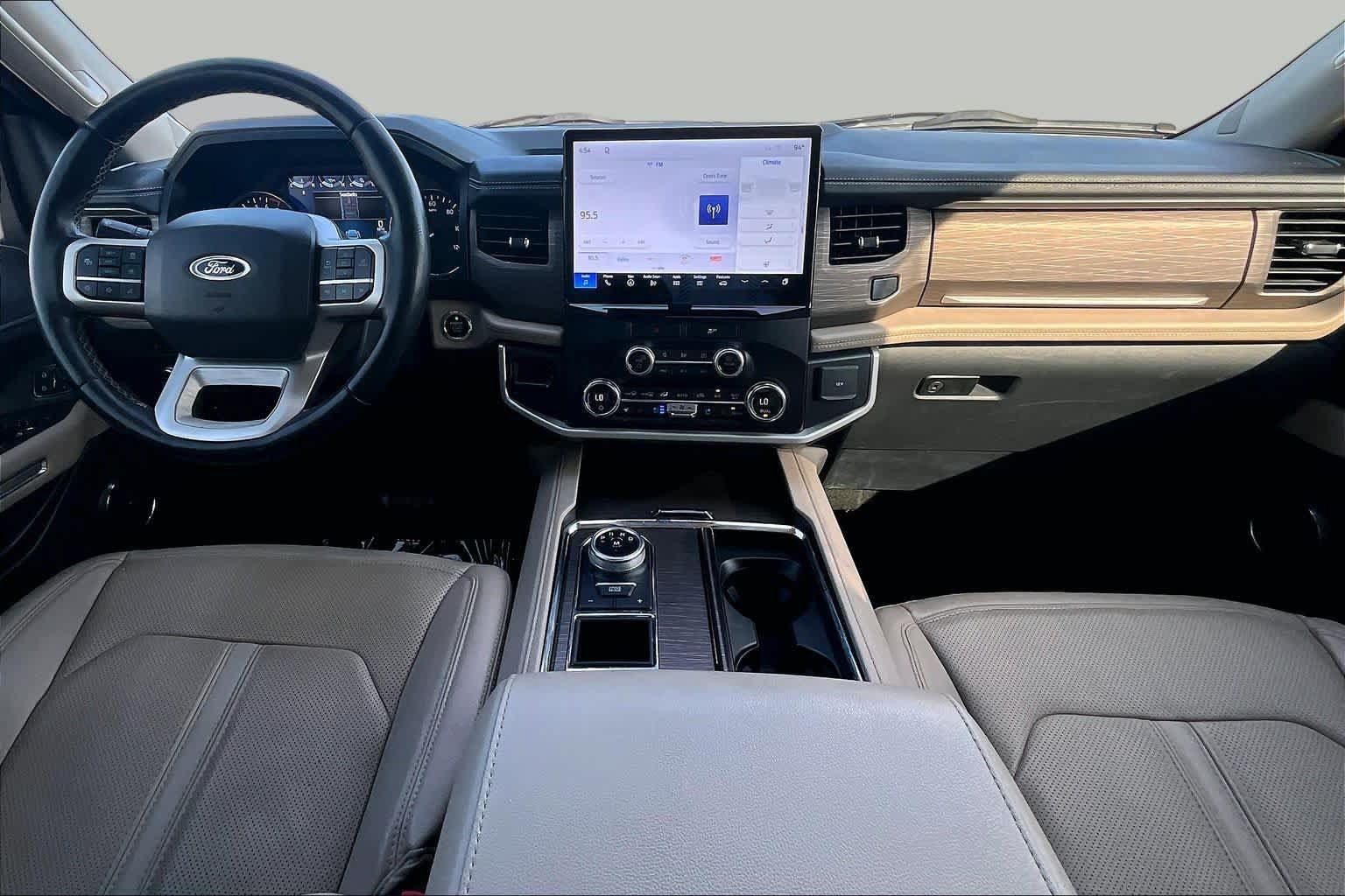 Used 2022 Ford Expedition Max Limited RWD image 14