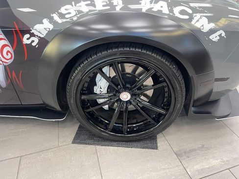 Used 2019 Dodge Challenger R/T Scat Pack w/ Widebody Package RWD image 9