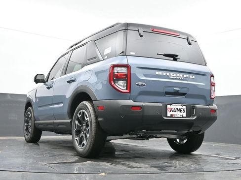 New 2025 Ford Bronco Sport Outer Banks w/ Outer Banks Tech Package+ AWD/4WD image 44