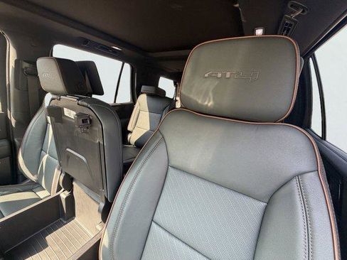 Used 2026 GMC Yukon AT4 w/ AT4 Premium Plus Package AWD/4WD image 25