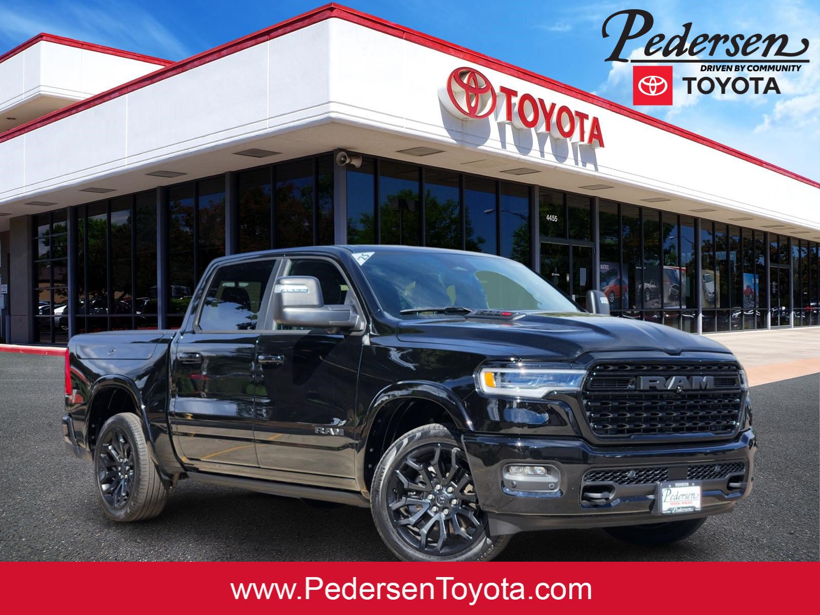 Used 2025 RAM 1500 Limited AWD/4WD image 1