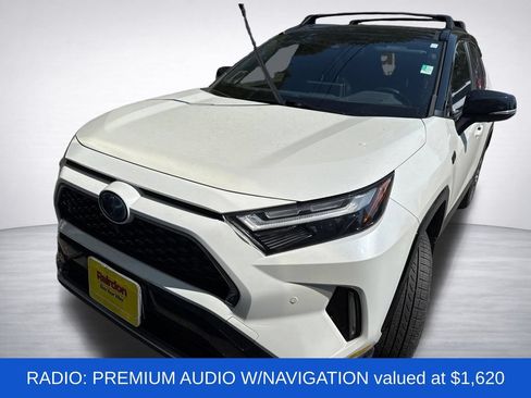 Used 2022 Toyota RAV4 XSE w/ Premium Package AWD/4WD image 3