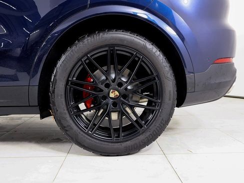 New 2025 Porsche Cayenne S image 25