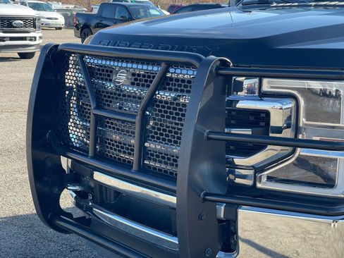 Used 2021 Ford F250 Lariat w/ Lariat Ultimate Package image 27