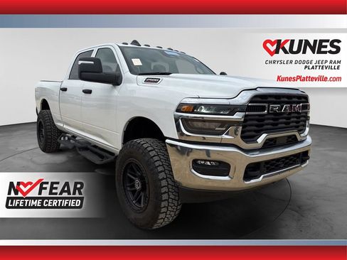 Used 2026 RAM 2500 Tradesman AWD/4WD image 1