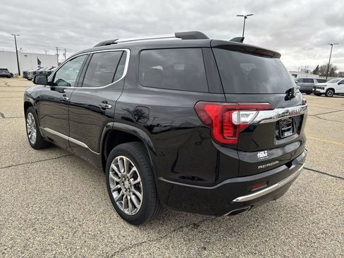 Certified 2023 GMC Acadia Denali w/ Denali Ultimate Package image 3