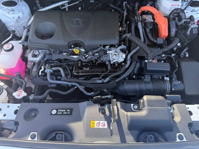 Certified 2024 Toyota RAV4 LE AWD/4WD image 21