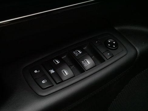 Used 2020 Jeep Grand Cherokee Limited X AWD/4WD image 19