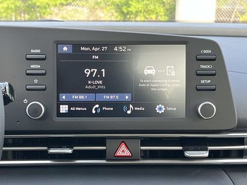 New 2026 Hyundai Elantra SE FWD image 15