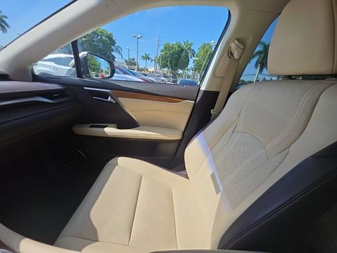 Used 2017 Lexus RX 350 AWD w/ Premium Package image 18