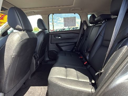 Used 2023 Nissan Rogue SL w/ SL Premium Package AWD/4WD image 13