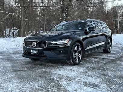 Certified 2024 Volvo V60 B5 Cross Country Plus