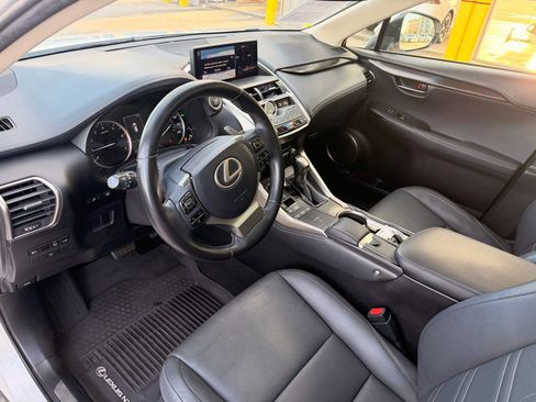 Used 2019 Lexus NX 300 FWD image 10