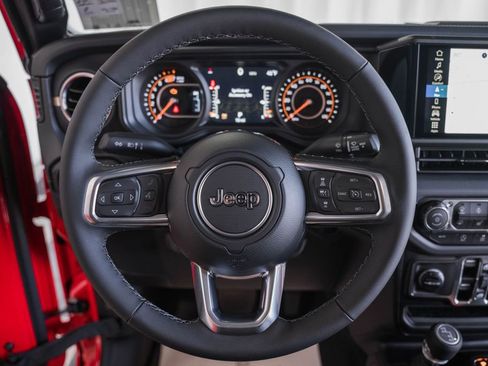 New 2026 Jeep Wrangler Unlimited Sahara AWD/4WD image 30