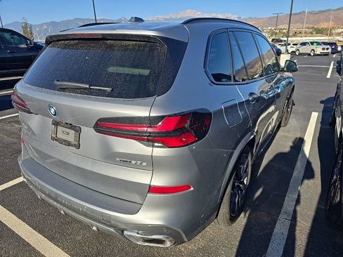 Used 2025 BMW X5 xDrive50e w/ M Sport Package AWD/4WD image 4
