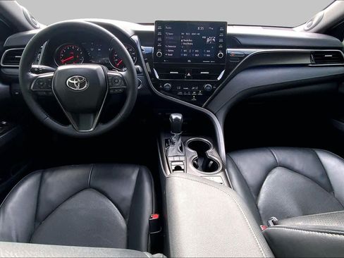 Used 2023 Toyota Camry XSE FWD image 15