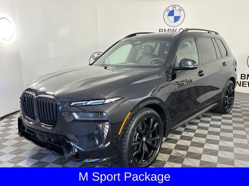 Certified 2025 BMW X7 xDrive40i w/ Executive Package AWD/4WD image 3