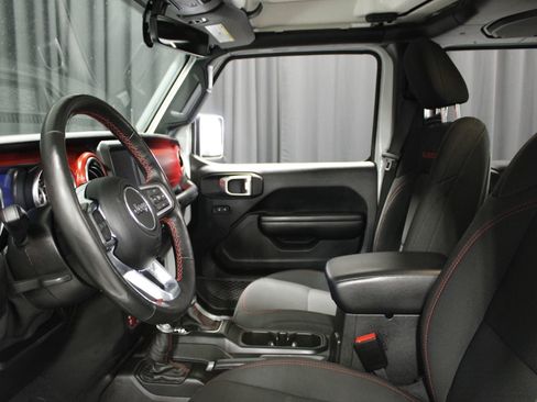Used 2021 Jeep Wrangler Unlimited Rubicon AWD/4WD image 30