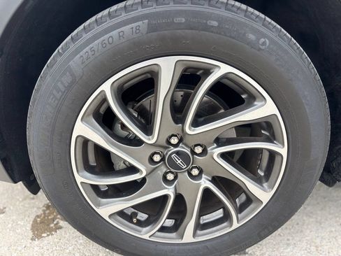 Used 2020 Lincoln Corsair FWD image 9