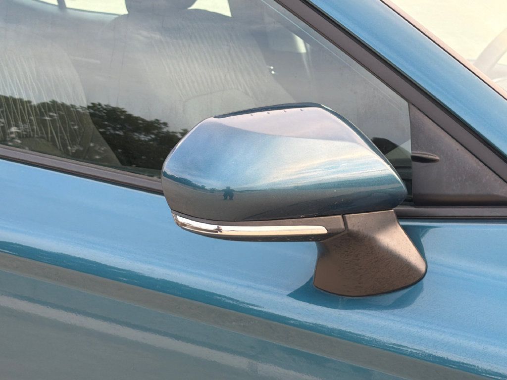 Used 2025 Toyota Camry LE FWD image 8