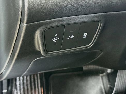 Used 2022 Hyundai Santa Cruz SEL FWD image 11