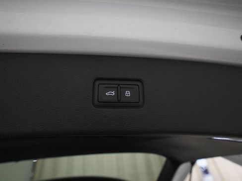 Used 2023 Audi Q7 3.0T Prestige w/ Prestige Package AWD/4WD image 15