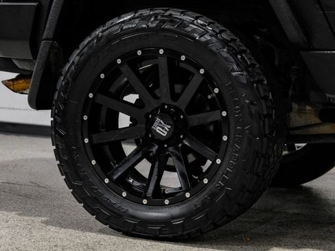 Used 2013 Toyota FJ Cruiser 4WD w/ Convenience Pkg image 61