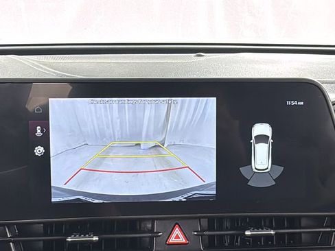 Used 2023 Kia Sportage EX image 25