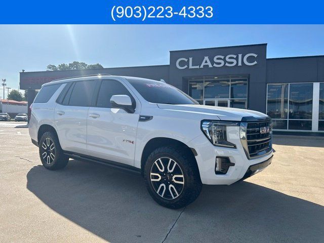 Used 2024 GMC Yukon AT4 w/ Technology Package AWD/4WD image 1