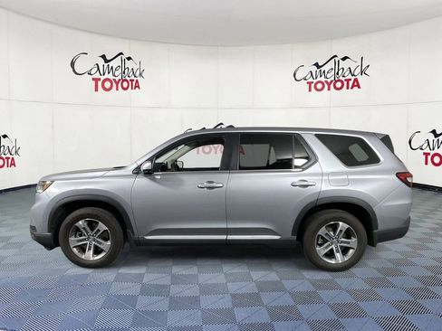 Used 2024 Honda Pilot EX-L image 4