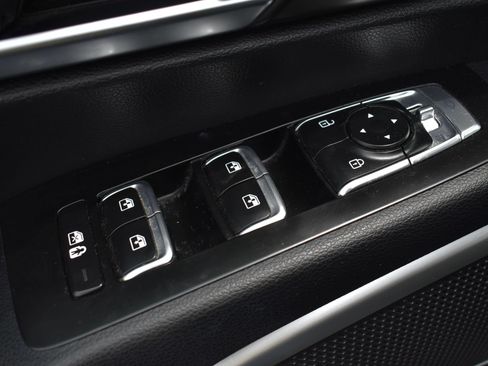 Used 2022 Kia Telluride EX w/ EX Premium Package AWD/4WD image 12